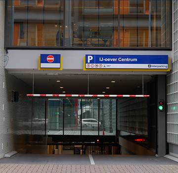 IJ-oever Centrum (Amsterdam)