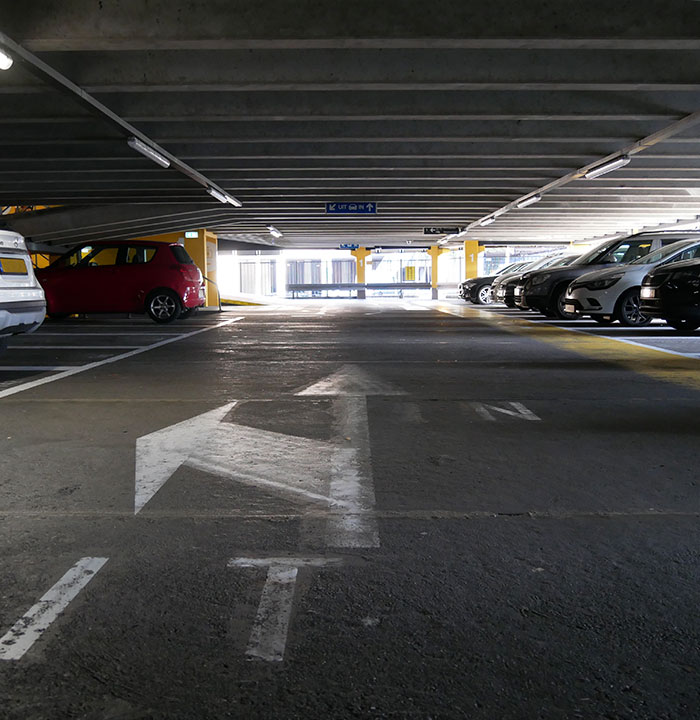 Parking near Mediamarkt Centrum Amsterdam - Parking Centre