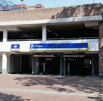 Station (Haarlem) (Tijdelijk gesloten)